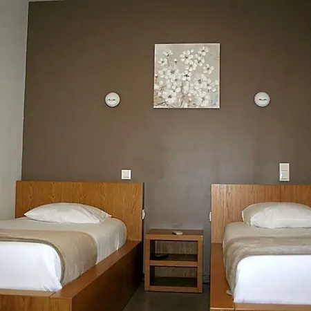 De La Gare Hotel