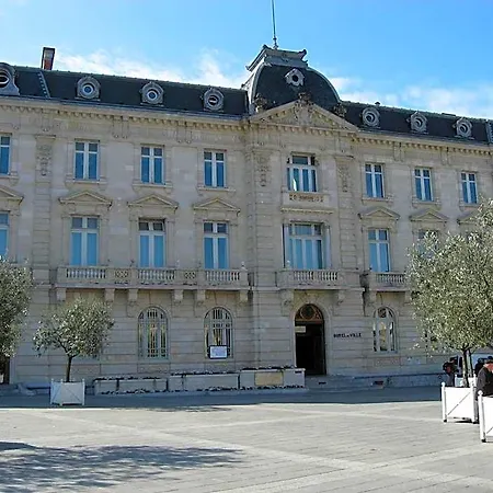 De La Gare Hotel Mont de Marsan